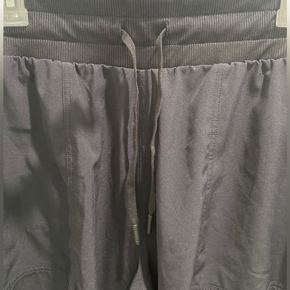 SPYDER WOMEN’s Active Capri Lightweight Pants Drawstring Pockets Size L Black - Picture 5 of 14